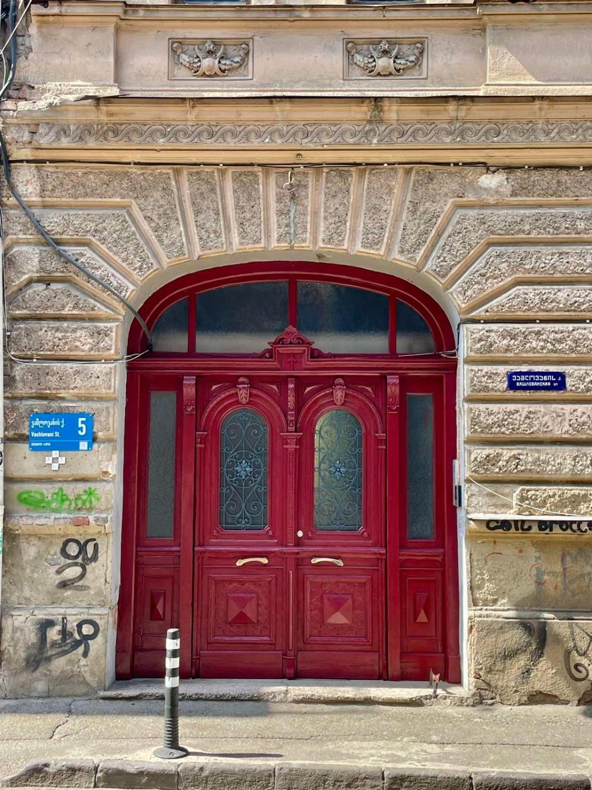 Communa Good Vibes Tbilisi Bagian luar foto