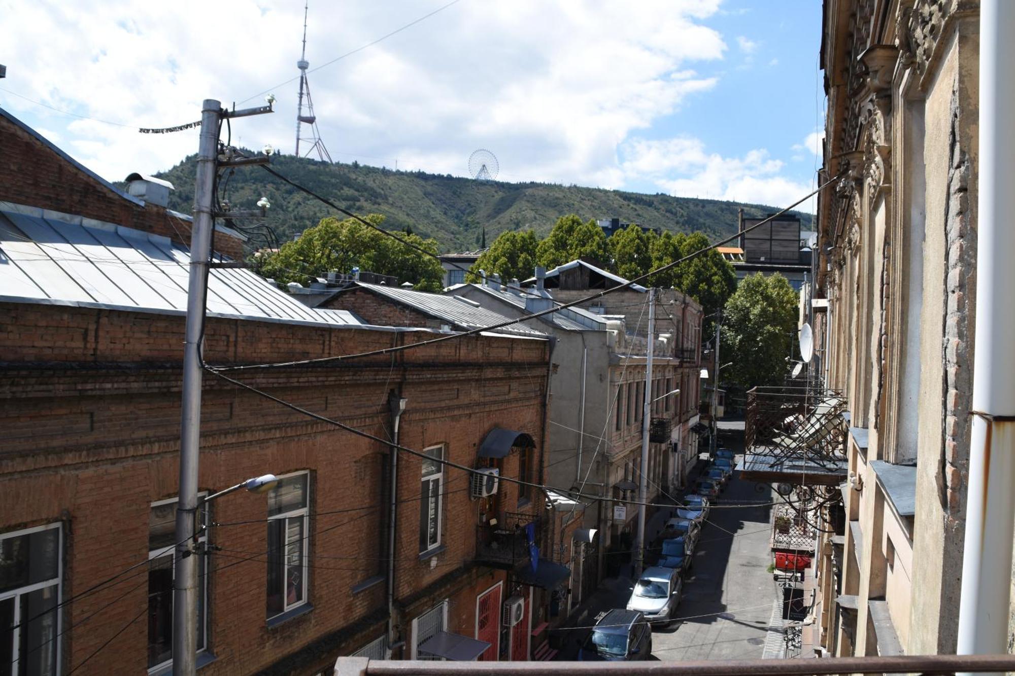 Communa Good Vibes Tbilisi Bagian luar foto