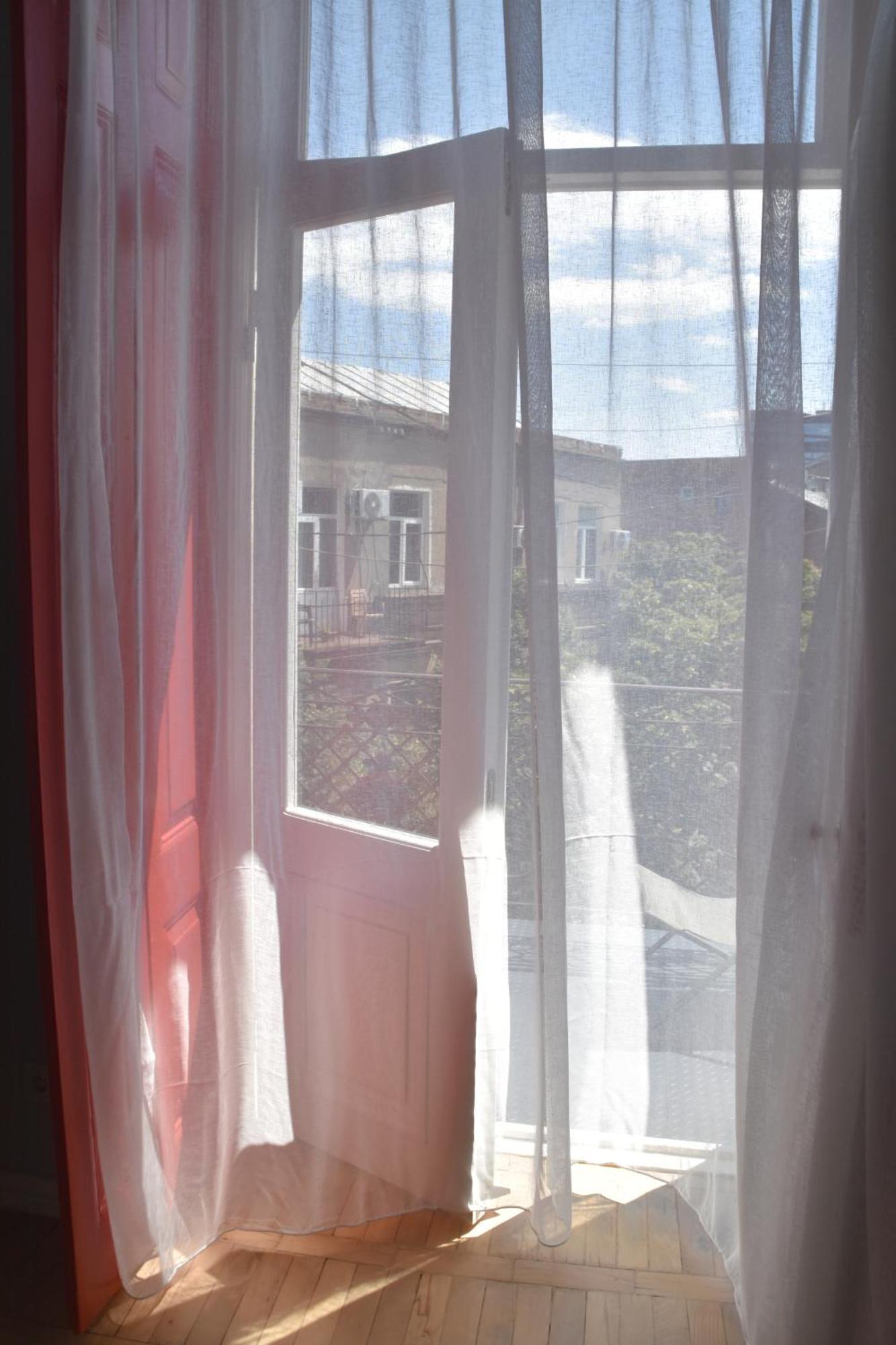 Communa Good Vibes Tbilisi Bagian luar foto